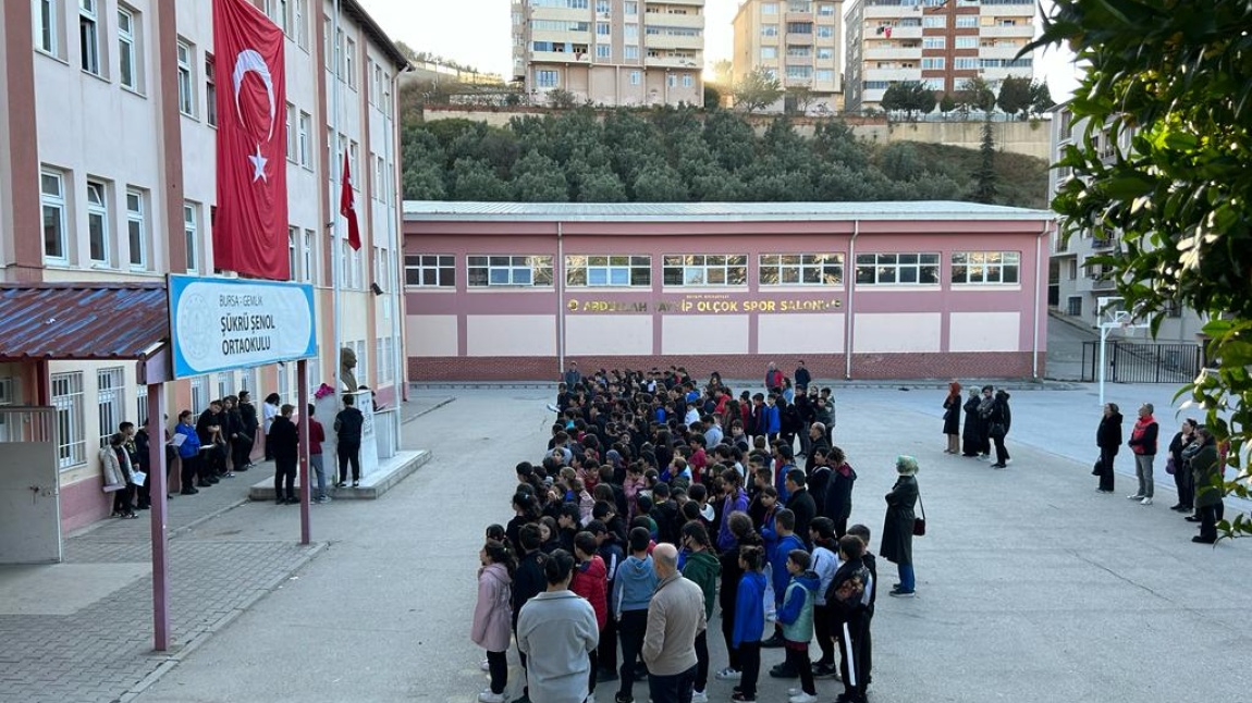  Okulumuzda 10 Kasım Atatürk'ü Anma Programı gerçekleştirildi.